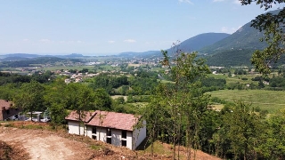 zoom immagine (Casa singola 300 mq, zona Caprino Veronese)