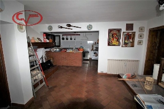 zoom immagine (Bifamiliare 180 mq, soggiorno, 3 camere, zona San Giustino Valdarno)
