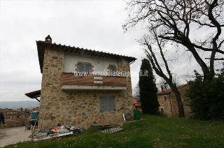 zoom immagine (Casa singola 214 mq, 3 camere, zona Lucignano)
