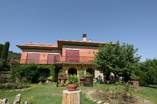 zoom immagine (Villa 456 mq, più di 3 camere, zona Sarteano)