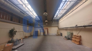 zoom immagine (Palazzo 2422 mq, 1 camera)
