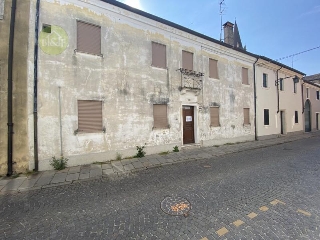 zoom immagine (Casa a schiera 135 mq, soggiorno, 2 camere, zona Montagnana - Centro)
