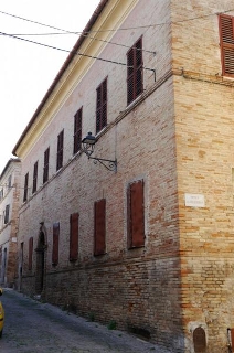 zoom immagine (Palazzo, zona Ostra - Centro)