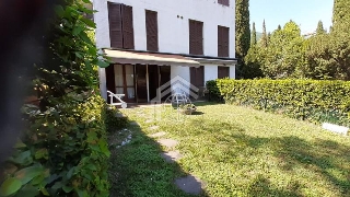zoom immagine (Appartamento 50 mq, 1 camera, zona Gardone Riviera - Centro)