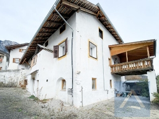 zoom immagine (Casa singola 580 mq, soggiorno, più di 3 camere, zona San Nicolò)