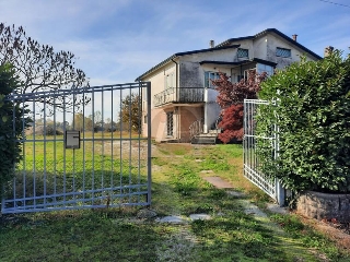 zoom immagine (Casa singola 460 mq, zona Cervarese Santa Croce)