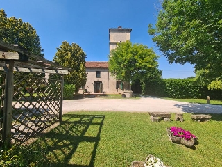 zoom immagine (Casa a schiera 150 mq, soggiorno, 3 camere, zona Cà Morosini)
