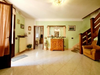 zoom immagine (Casa a schiera, soggiorno, 3 camere, zona Cà Morosini)