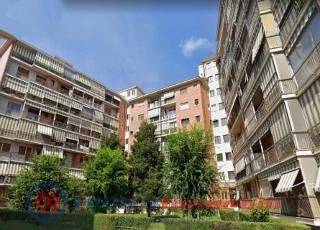 zoom immagine (Vendita Appartamento a Torino condizione: Da Ristrutturare piano: 6)