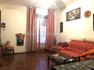 zoom immagine (Appartamento 5 mq, 3 camere, zona Foiano della Chiana)