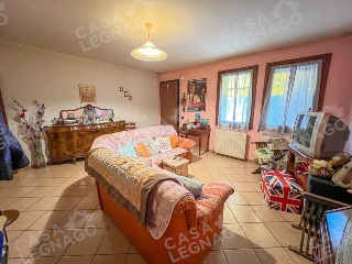 zoom immagine (Casa a schiera 130 mq, soggiorno, 4 camere, zona Boschi Sant'Anna)