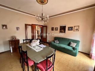 zoom immagine (Appartamento 77 mq, soggiorno, 1 camera, zona Castiglione del Lago - Centro)
