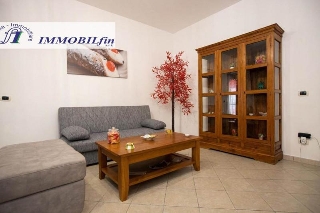 zoom immagine (Appartamento 130 mq, soggiorno, 3 camere, zona Palermo)
