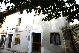 zoom immagine (Rustico 152 mq, soggiorno, 2 camere, zona Santa Maria La Longa)