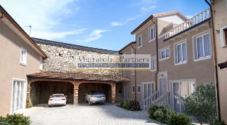 zoom immagine (Appartamento 150 mq, soggiorno, 2 camere, zona Desenzano del Garda)