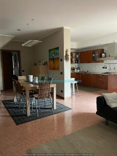 zoom immagine (Appartamento 135 mq, 2 camere, zona Sant'Andrea)