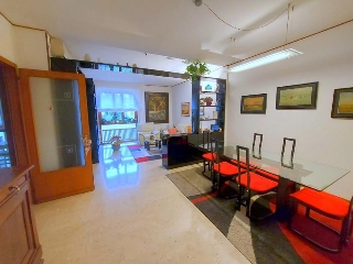 zoom immagine (Appartamento 150 mq, soggiorno, 3 camere, zona Sacra Famiglia)