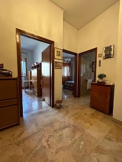 zoom immagine (Appartamento 80 mq, soggiorno, 2 camere, zona Mestre)