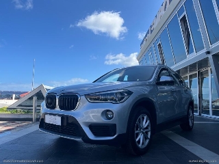 zoom immagine (BMW X1 sDrive18d Business)