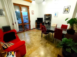 zoom immagine (Appartamento 60 mq, soggiorno, 1 camera, zona Arcella - San Carlo)