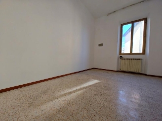 zoom immagine (Appartamento 137 mq, soggiorno, 3 camere, zona Porta al Prato / Sant'Iacopino / Statuto / Fortezza)