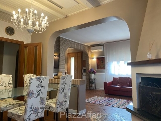 zoom immagine (Bifamiliare 150 mq, soggiorno, 3 camere, zona Sant'Angelo di Piove di Sacco)