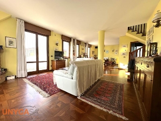 zoom immagine (Appartamento 190 mq, 2 camere, zona Abano Terme)