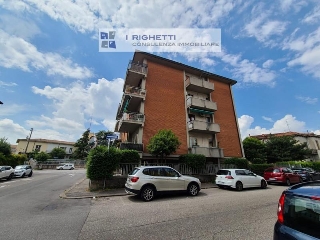 zoom immagine (Appartamento 94 mq, soggiorno, 2 camere, zona Borgo Roma)