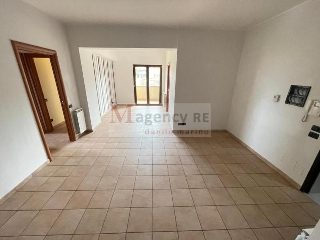 zoom immagine (Appartamento 122 mq, soggiorno, 2 camere, zona Ravagnese)
