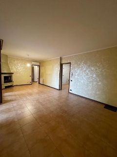 zoom immagine (Appartamento 124 mq, soggiorno, 3 camere, zona Mejaniga)