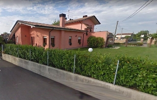 zoom immagine (Casa singola 429 mq, soggiorno, 4 camere, zona San Bartolomeo)
