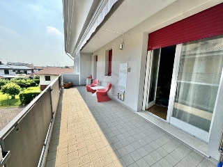 zoom immagine (Appartamento 134 mq, soggiorno, 3 camere, zona Sant'Agostino)