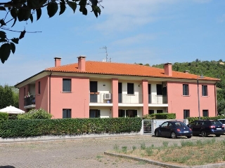 zoom immagine (Appartamento 45 mq, 1 camera, zona Arquà Petrarca)