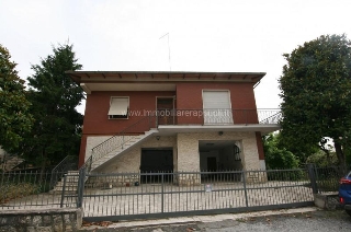 zoom immagine (Casa singola 230 mq, 3 camere, zona Torrita di Siena)