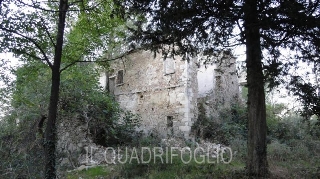 zoom immagine (Rustico 300 mq, soggiorno, 3 camere, zona Sorrivoli - Ardiano - Diolaguardia - Montecodruzzo)