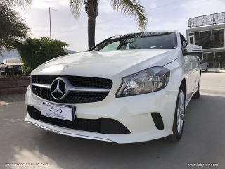 zoom immagine (MERCEDES-BENZ A 180 d Automatic Business)