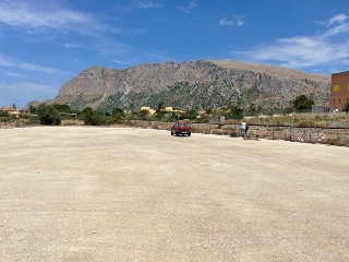 zoom immagine (Posto auto, zona Terrasini)