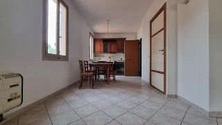 zoom immagine (Appartamento 60 mq, 1 camera, zona San Possidonio - Centro)
