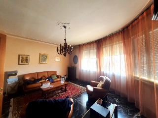 zoom immagine (Appartamento 152 mq, soggiorno, 4 camere, zona San Bortolo)