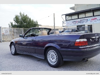 zoom immagine (BMW 325i Cabrio)