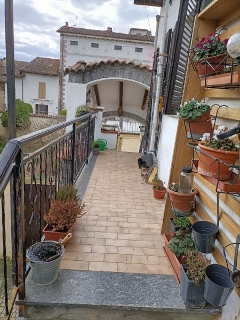 zoom immagine (Casa singola 150 mq, soggiorno, più di 3 camere, zona Palazzolo Vercellese - Centro)