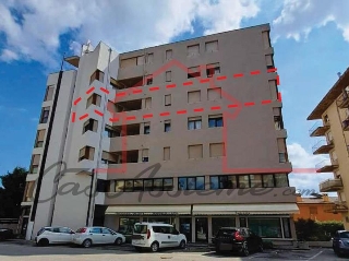 zoom immagine (Appartamento 137 mq, soggiorno, 3 camere, zona Caerano di San Marco - Centro)