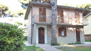 zoom immagine (Villa 320 mq, zona Milano Marittima)